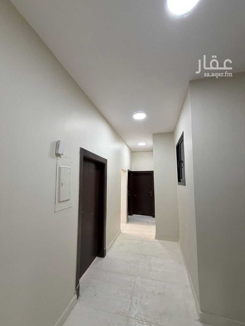 24 bedroom building in Umm Al Hamam Al Sharqi, Riyadh 6