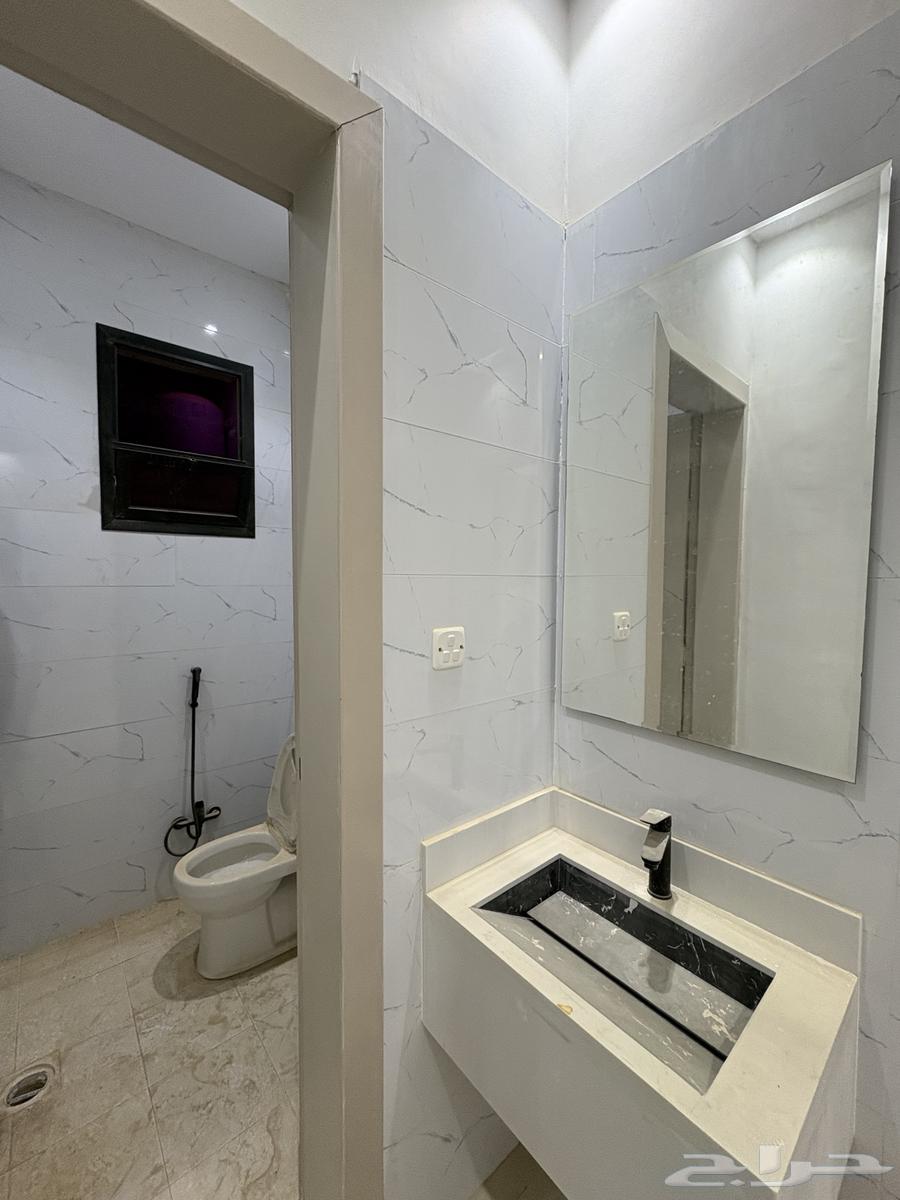 5 bedroom villa in Okaz, Riyadh 3