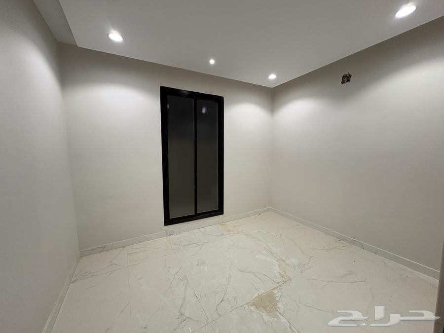 5 bedroom villa in Okaz, Riyadh 12