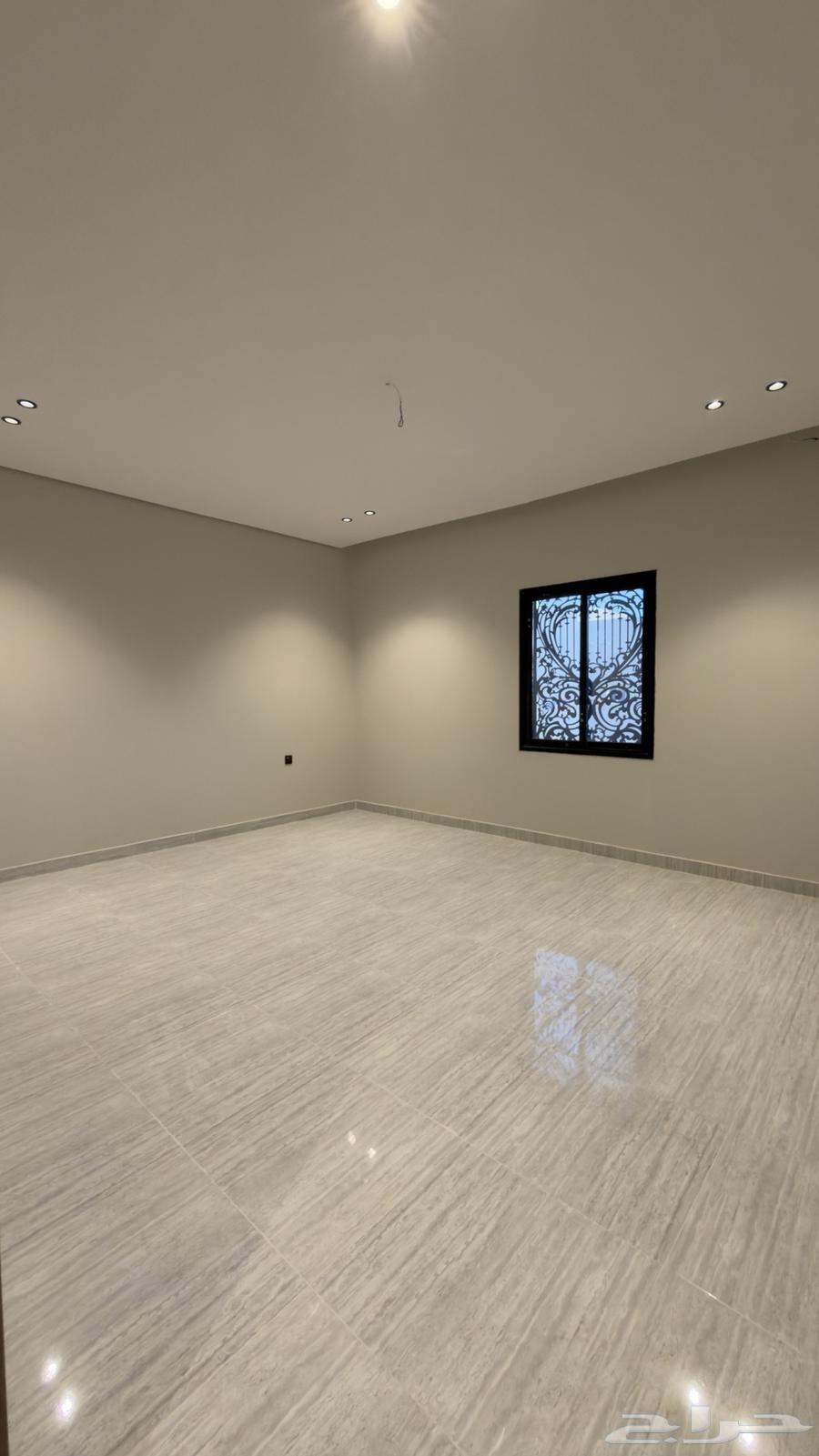 4 bedroom villa in Al Buhairah, Eastern Province 18