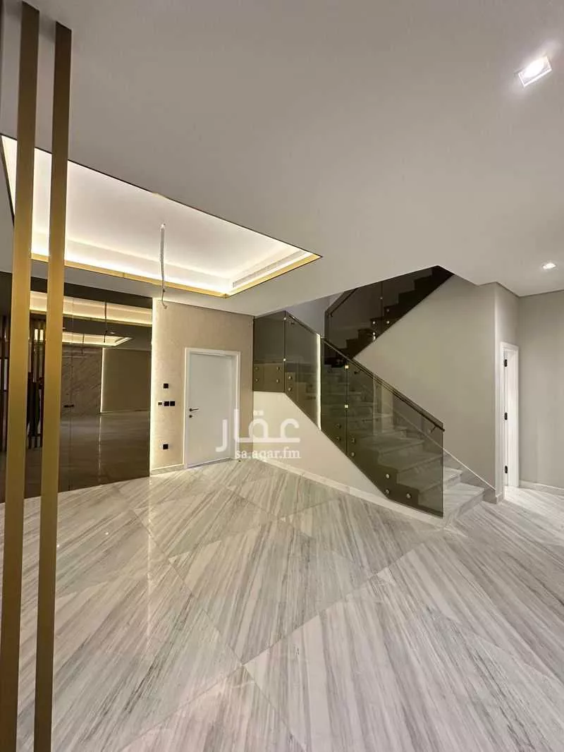 5 bedroom villa in Riyadh 18