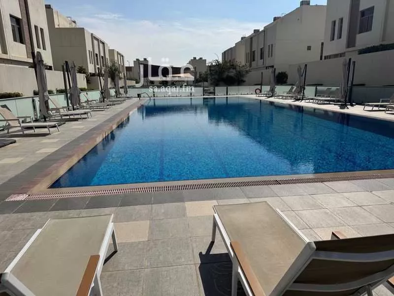 4 bedroom villa in Al Munsiyah 2