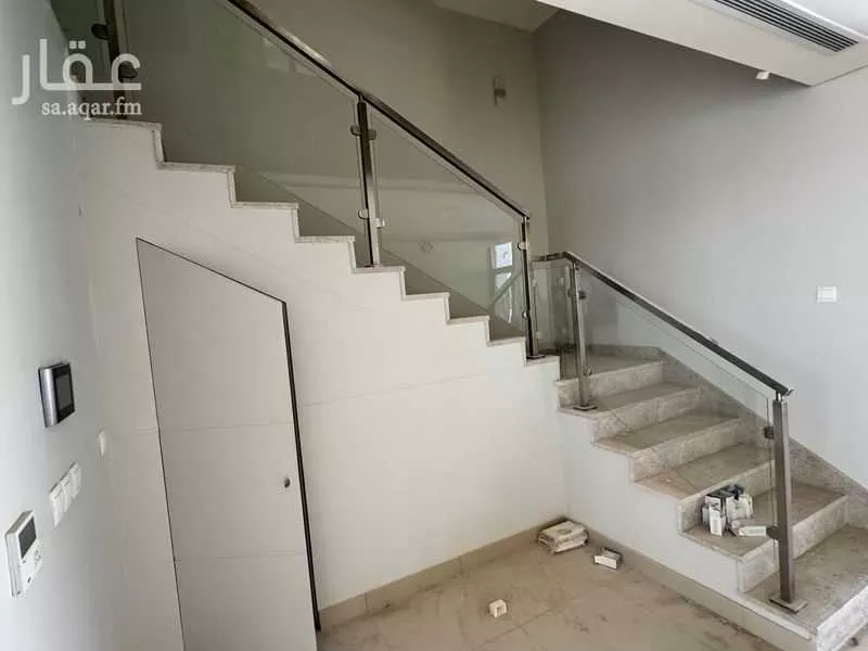 4 bedroom villa in Al Munsiyah 3