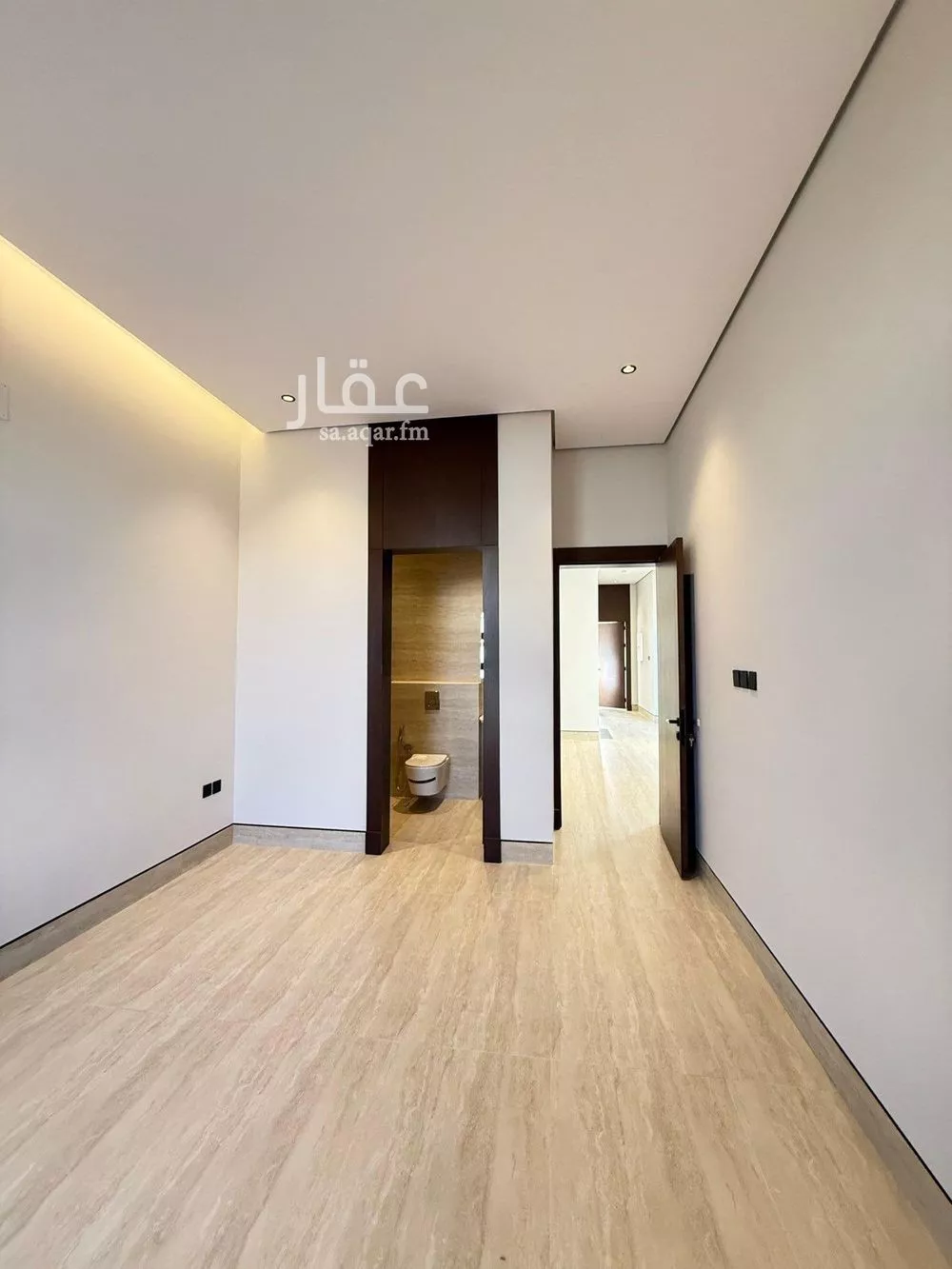 5 bedroom villa in Al Mahdiyyah 16