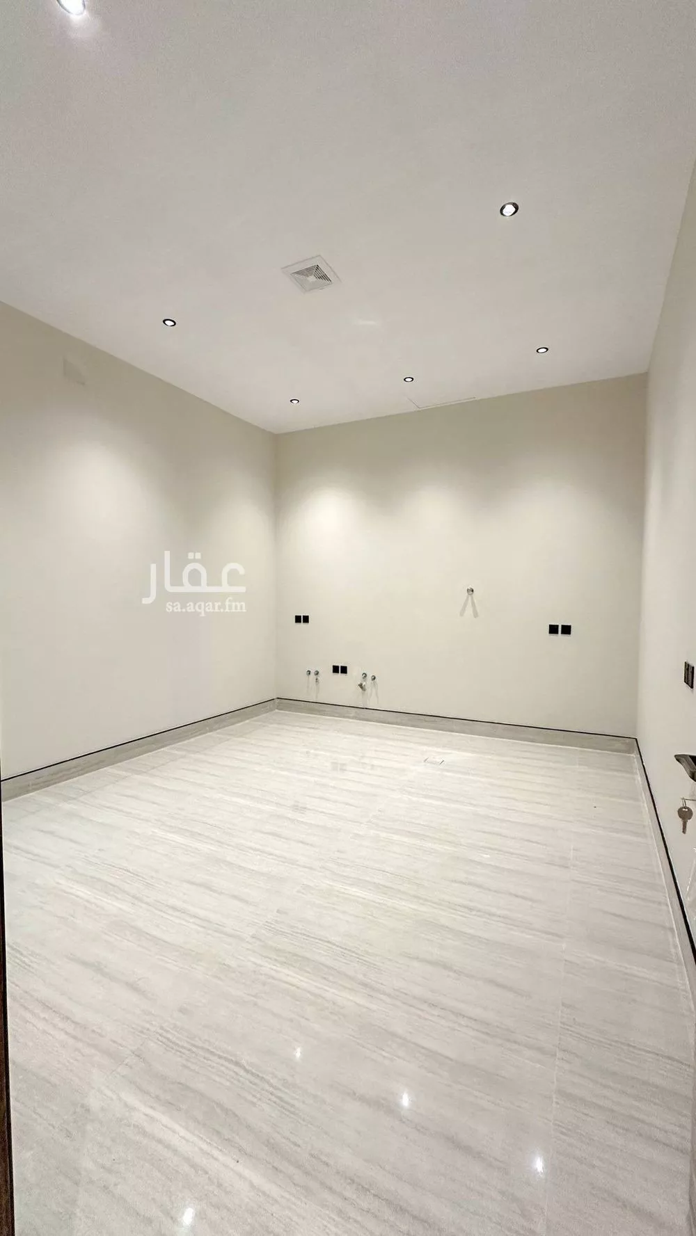 6 bedroom villa in Al Mahdiyyah 14