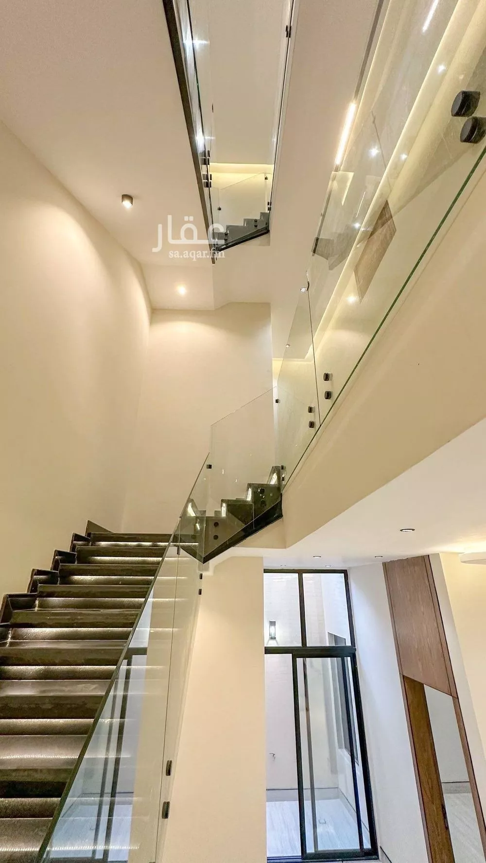 6 bedroom villa in Al Mahdiyyah 24