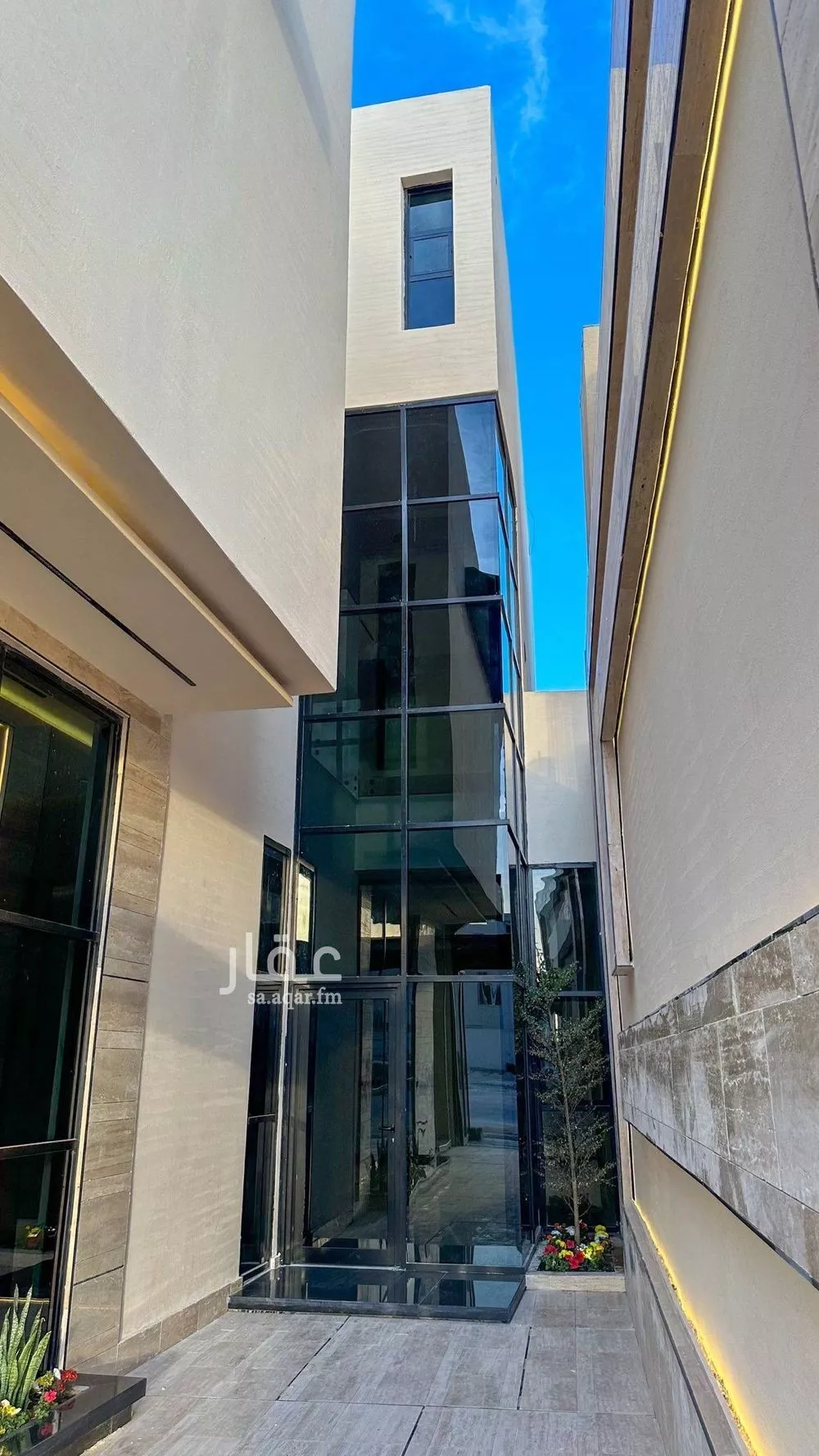 6 bedroom villa in Al Mahdiyyah 4