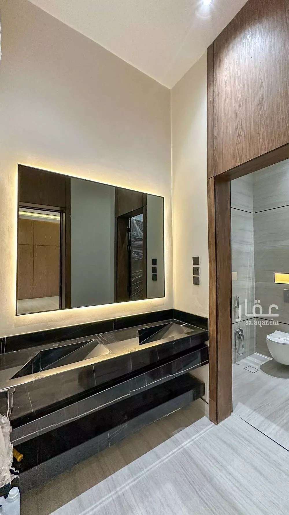 6 bedroom villa in Al Mahdiyyah 9