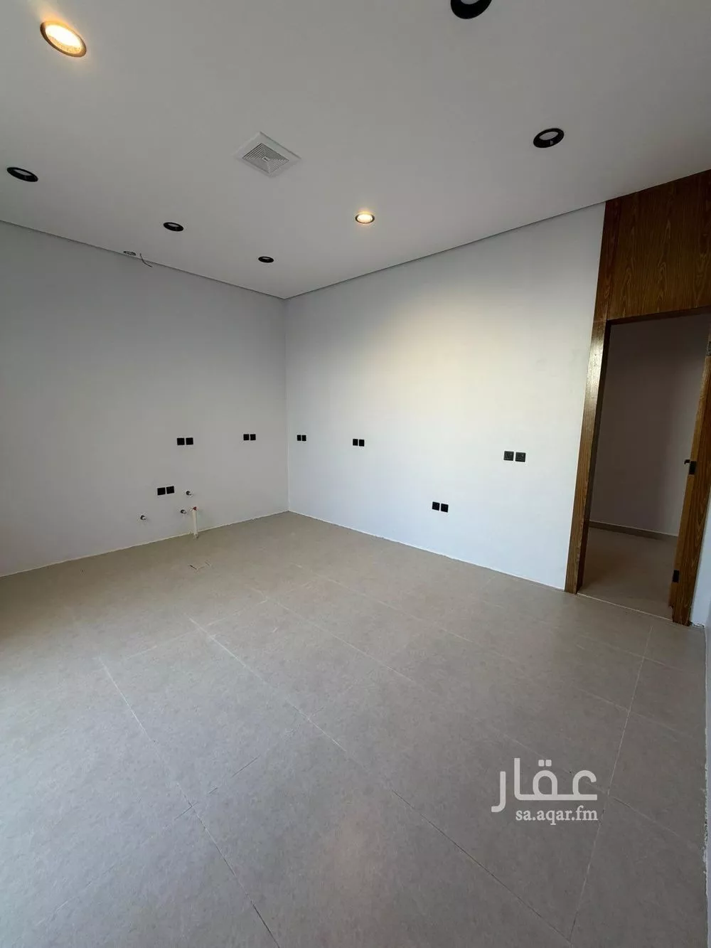 5 bedroom villa in Al Mahdiyyah 6