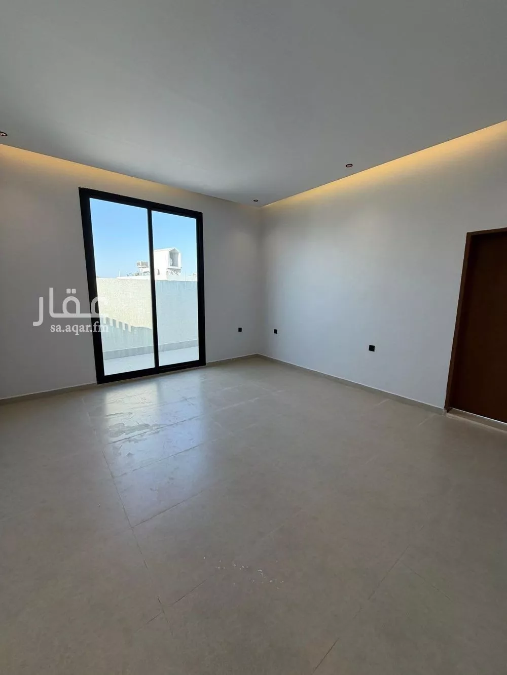 5 bedroom villa in Al Mahdiyyah 9