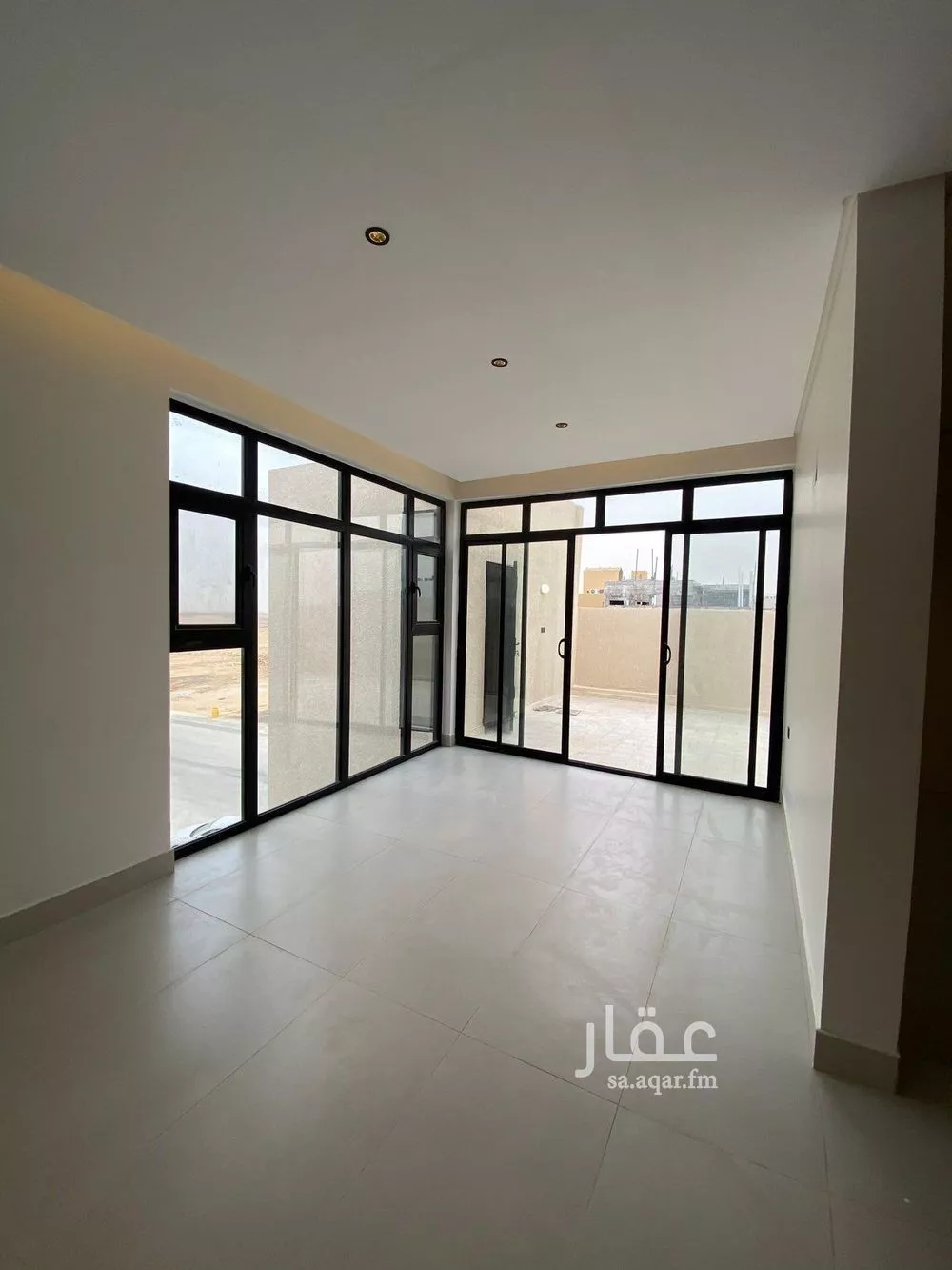 5 bedroom villa in Al Mahdiyyah 8