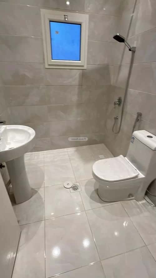 4 bedroom apartment in Abhur North, Jeddah 2