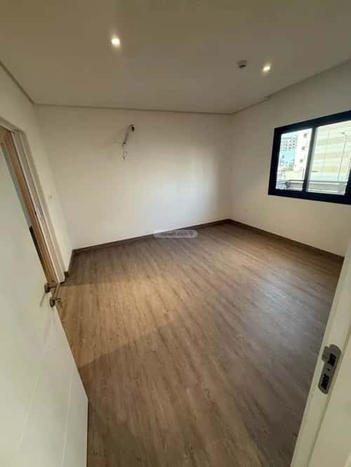 4 bedroom apartment in Al Aseel, Jeddah 4