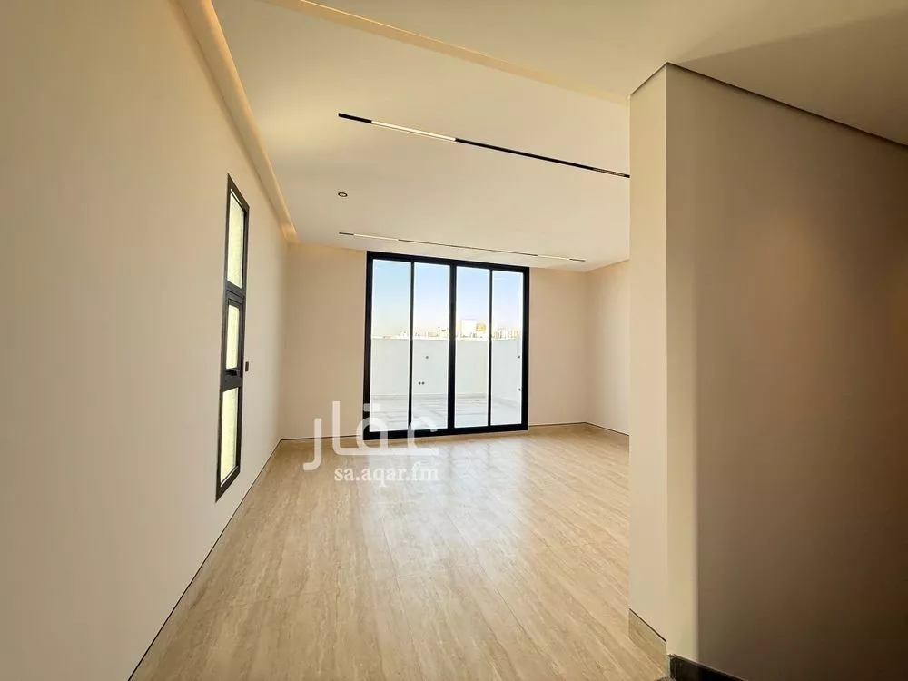 5 bedroom villa in Al Mahdiyyah 23
