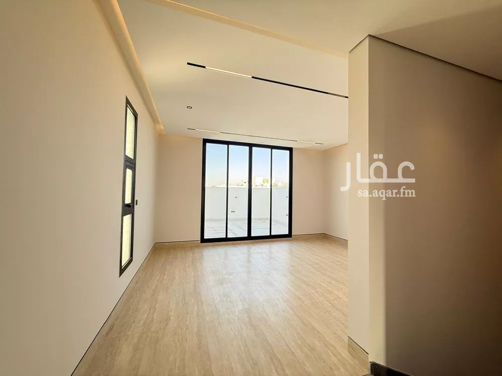 5 bedroom villa in Al Mahdiyyah 16