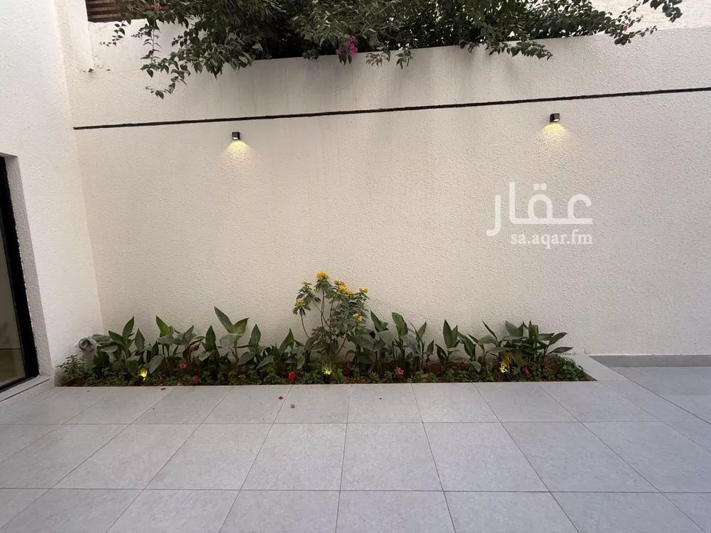 5 bedroom villa in Al Mahdiyyah 23