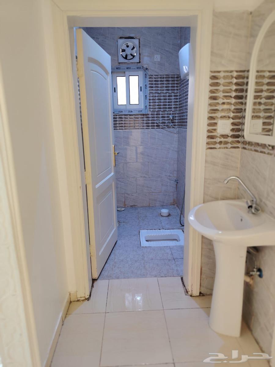 3 bedroom apartment in Al Salam, Madinah 6