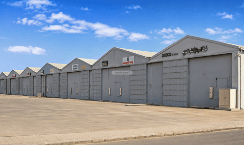 warehouse in Al Ghnamiah, Riyadh 2