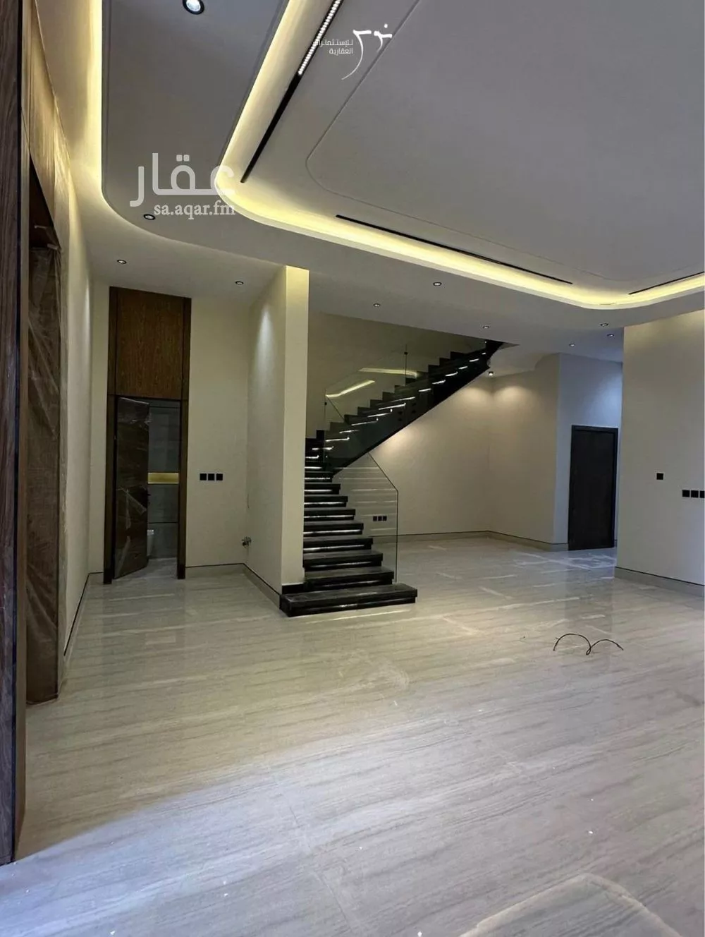 6 bedroom villa in Al Mahdiyyah 3
