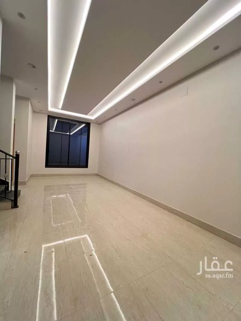 8 bedroom villa in Al Janadriyah 7