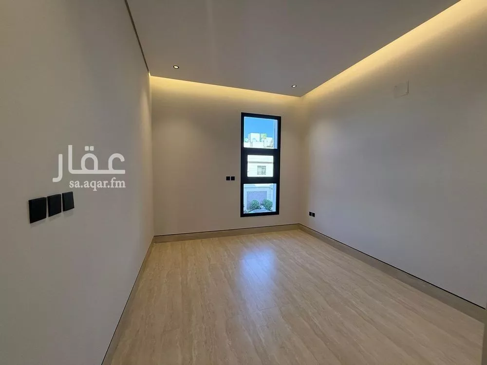 5 bedroom villa in Al Mahdiyyah 18