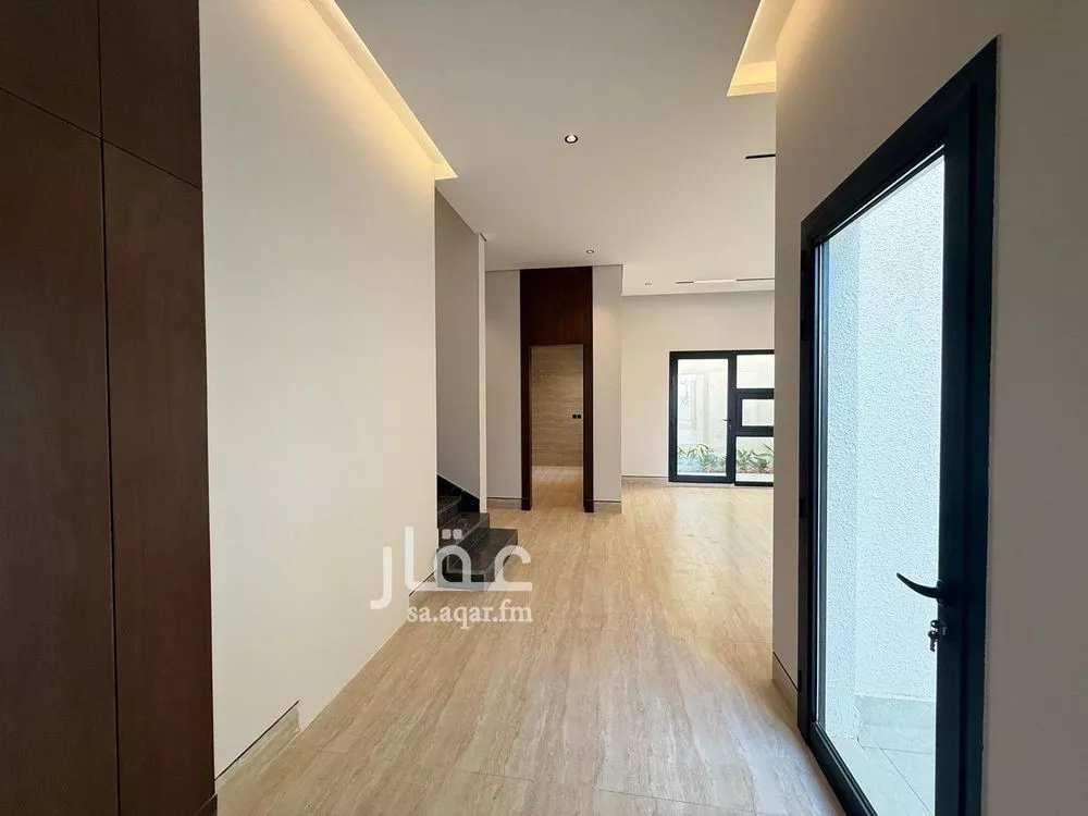 5 bedroom villa in Al Mahdiyyah 19