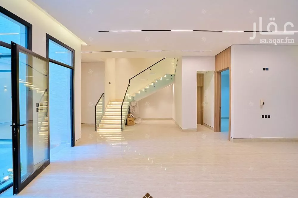 6 bedroom villa in Al Mahdiyyah 19