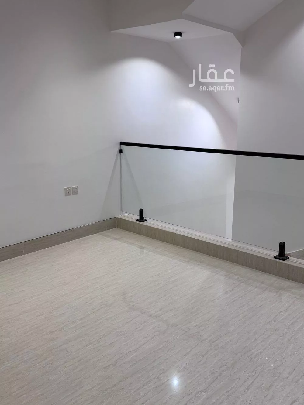 فيلا 6 غرف في المهدية 15