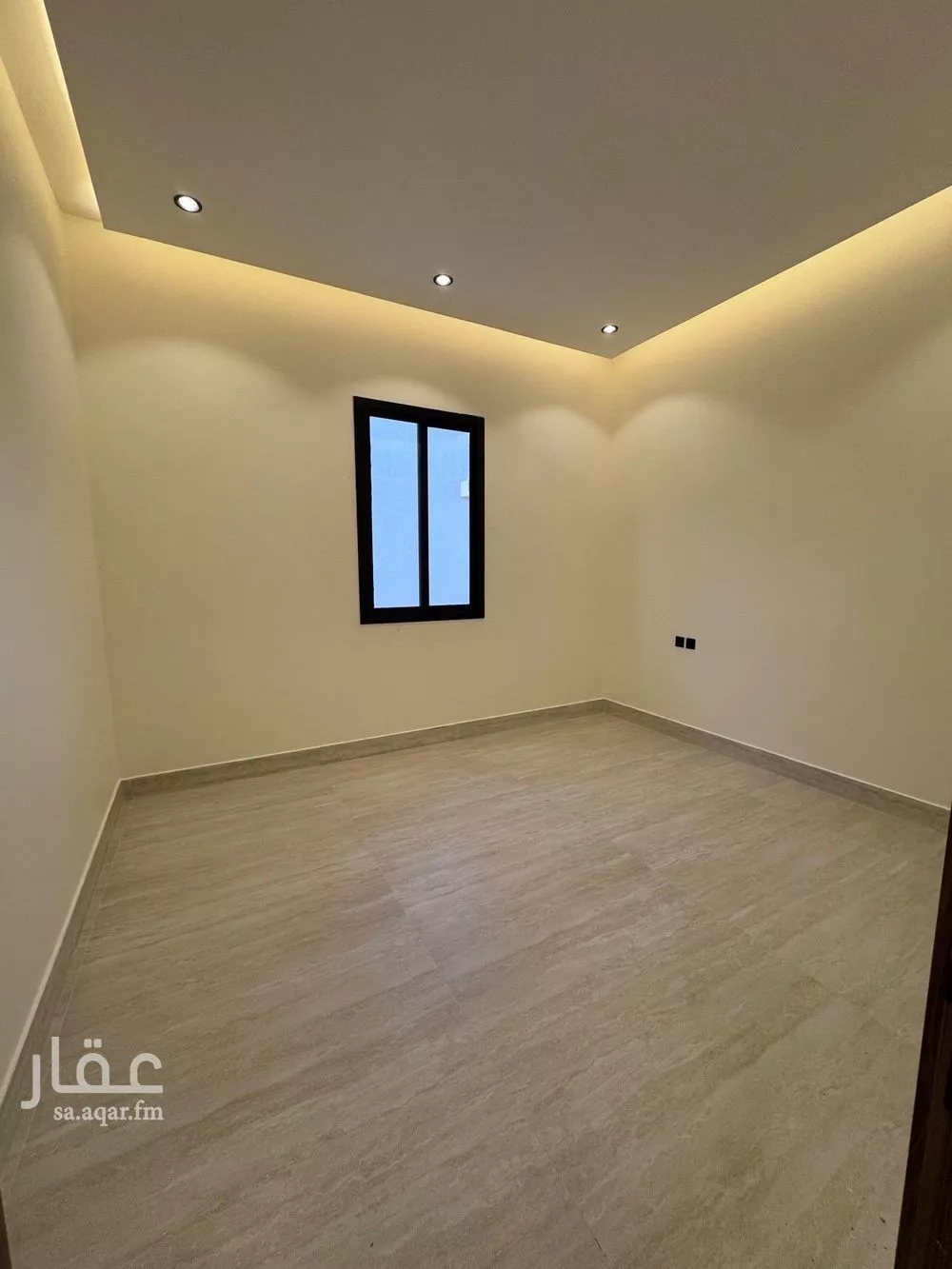 شقة 5 غرف في المهدية 10