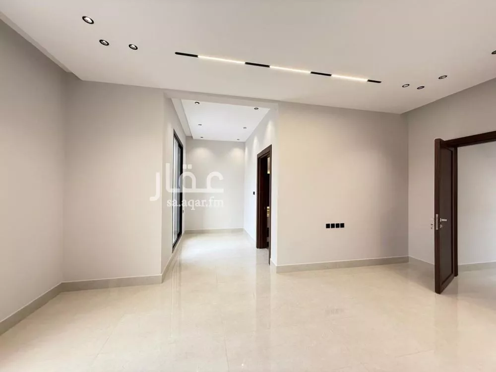 6 bedroom villa in Al Mahdiyyah 22