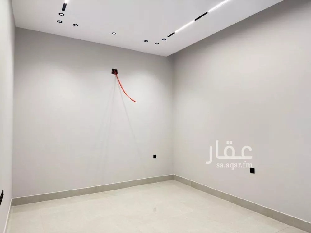 6 bedroom villa in Al Mahdiyyah 4