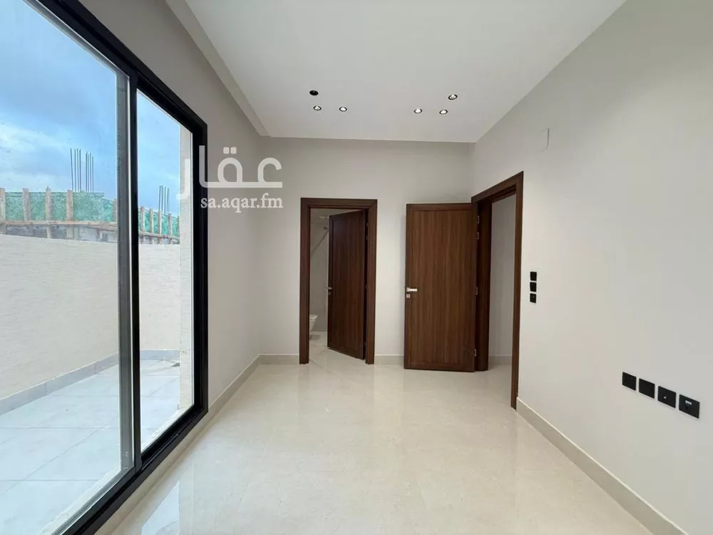 6 bedroom villa in Al Mahdiyyah 10