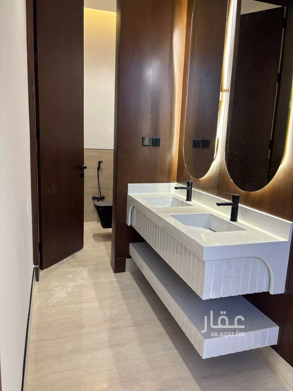 4 bedroom villa in Al Mahdiyyah 11