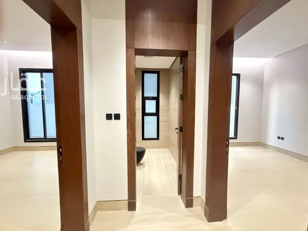 5 bedroom villa in Al Mahdiyyah 13