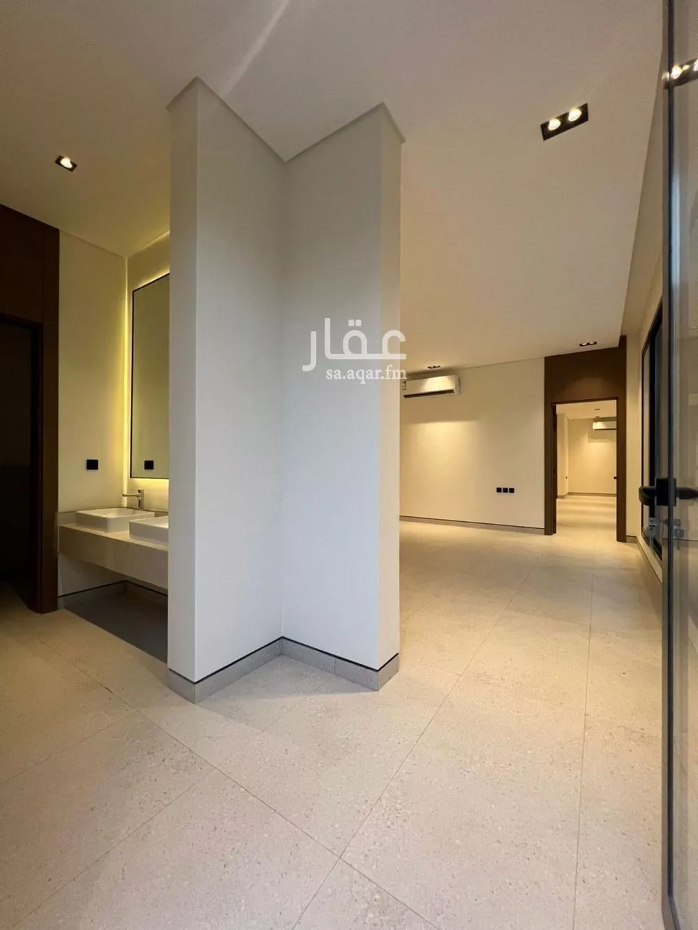 5 bedroom villa in Al Aridh 7