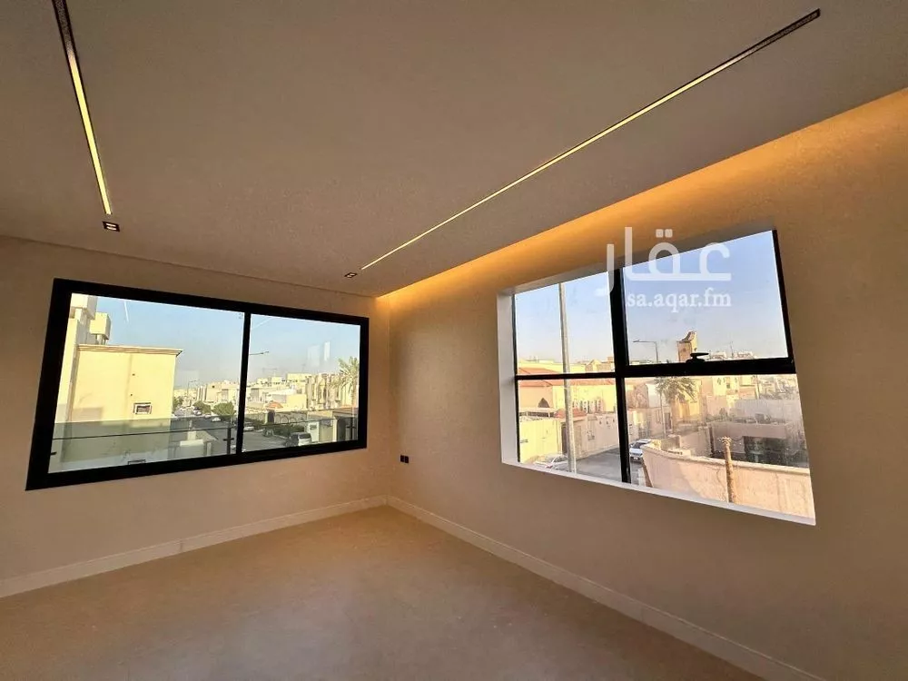 4 bedroom villa in As Suwaidi 5