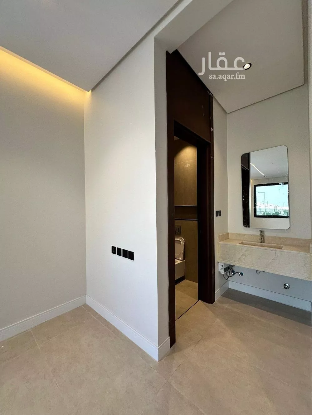 4 bedroom villa in As Suwaidi 8