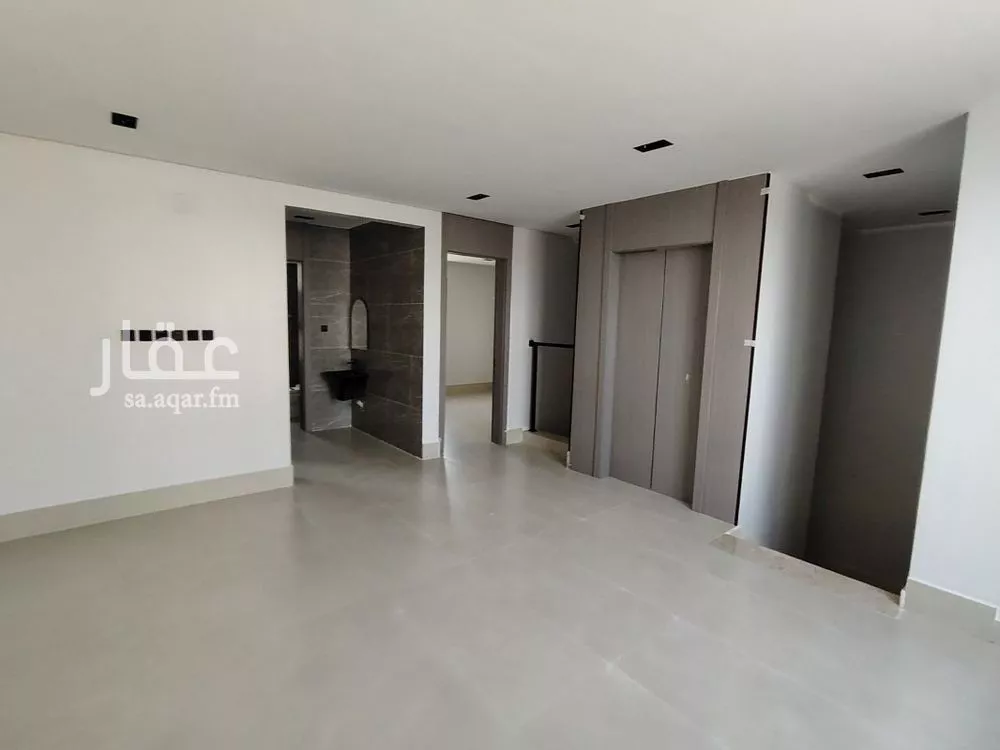 6 bedroom villa in Al Uraija Al Gharbiyah 22