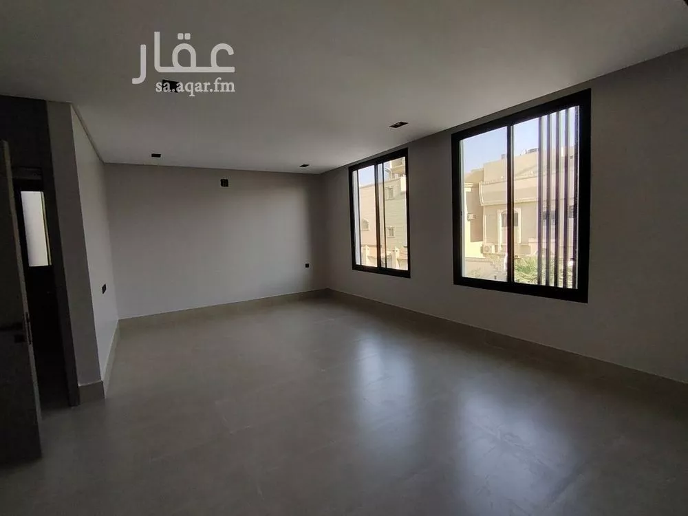 6 bedroom villa in Al Uraija Al Gharbiyah 23