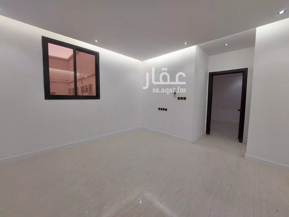 فيلا 6 غرف في طويق 18