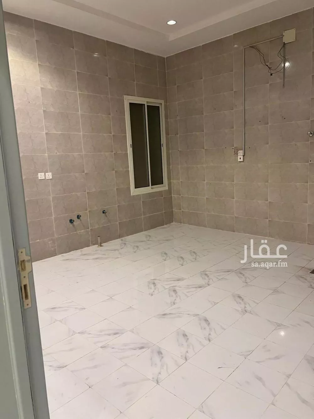 فيلا 5 غرف في بدر 9