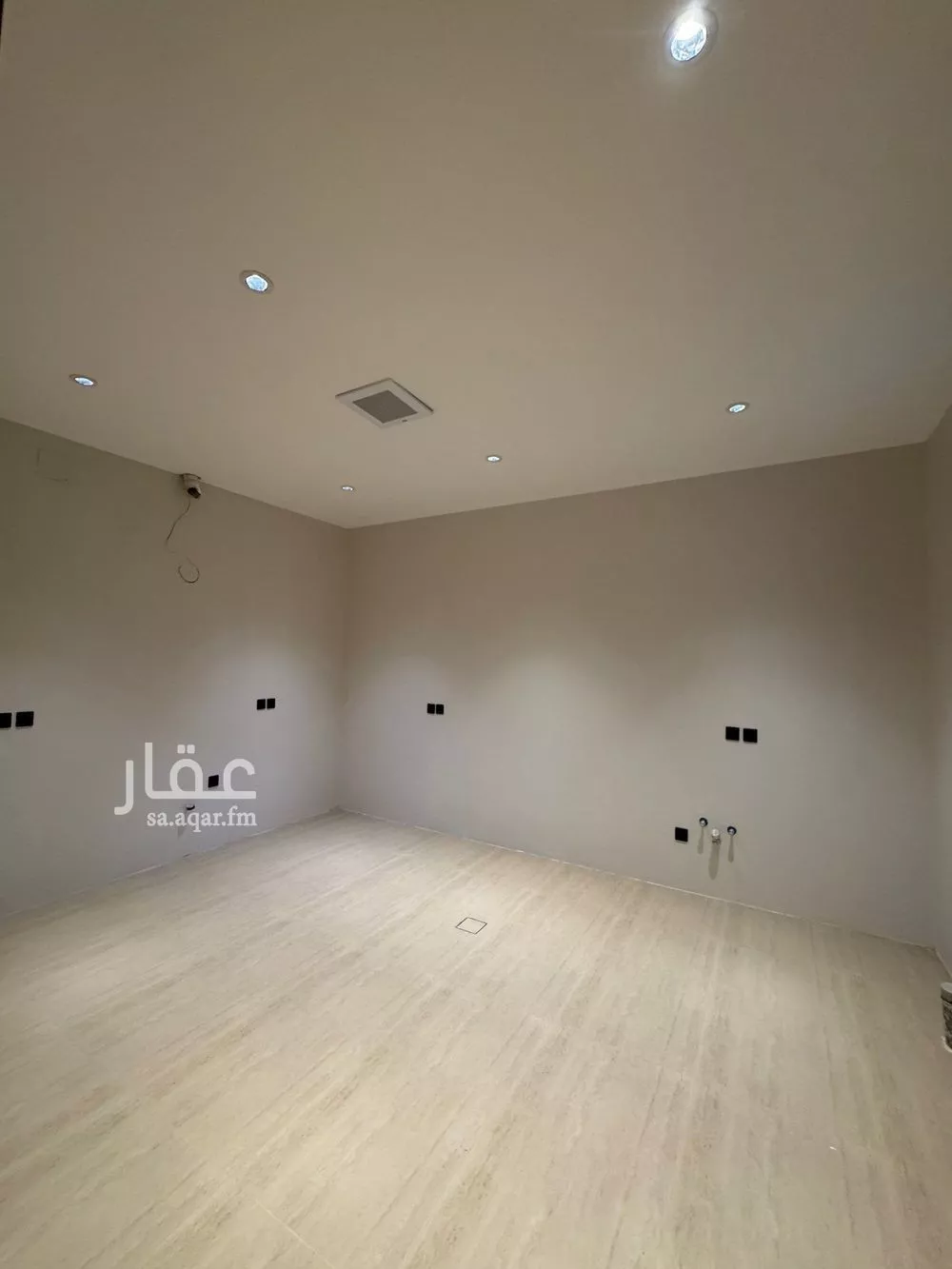 6 bedroom villa in Al Mahdiyyah 8