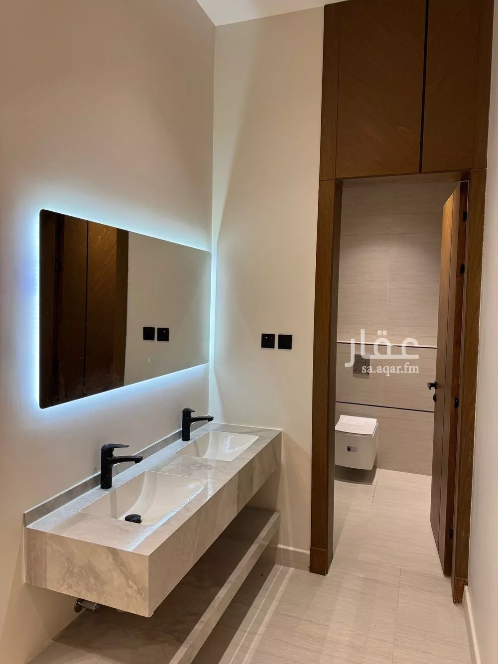 6 bedroom villa in Al Mahdiyyah 9