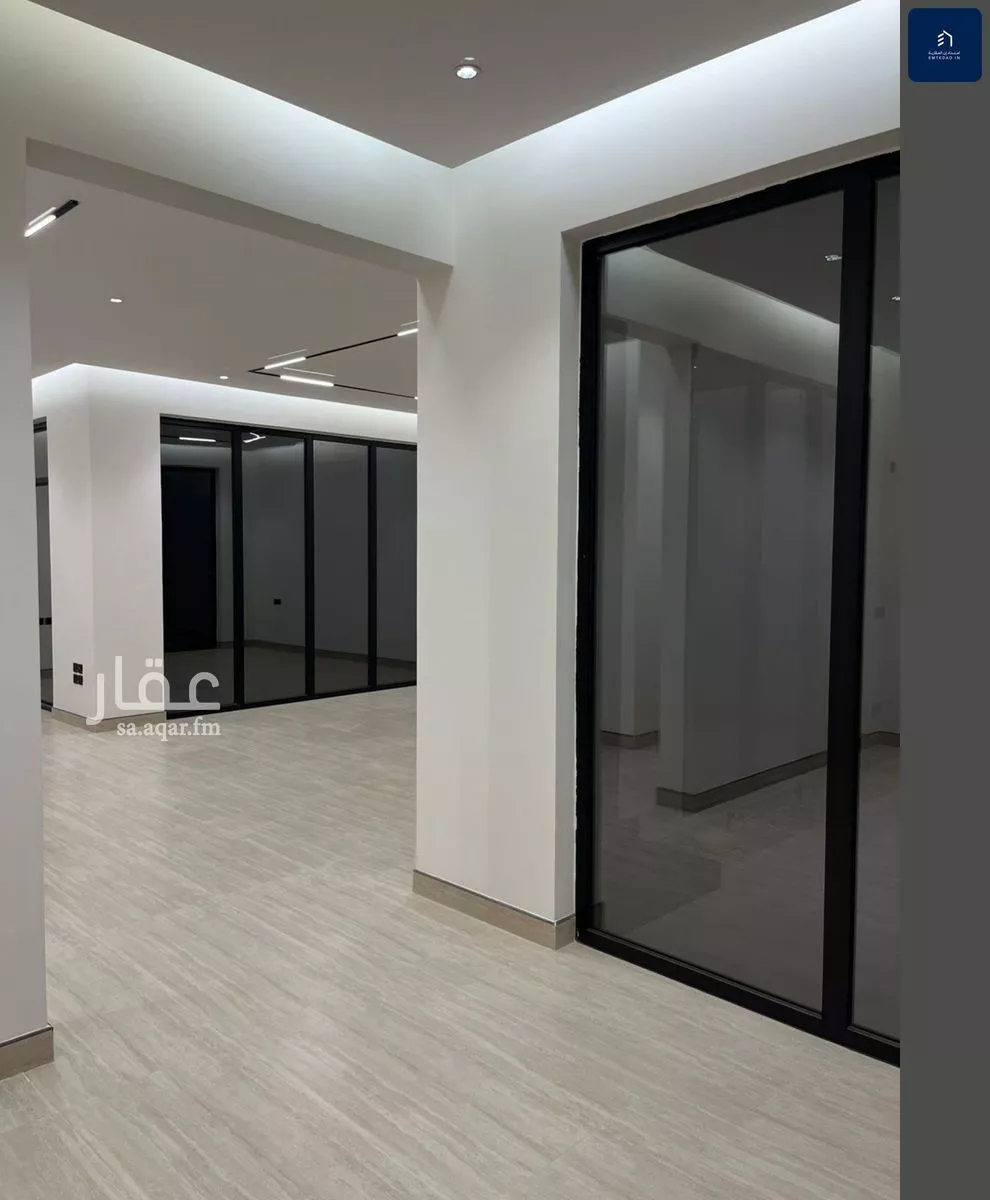 6 bedroom villa in Al Mahdiyyah 8