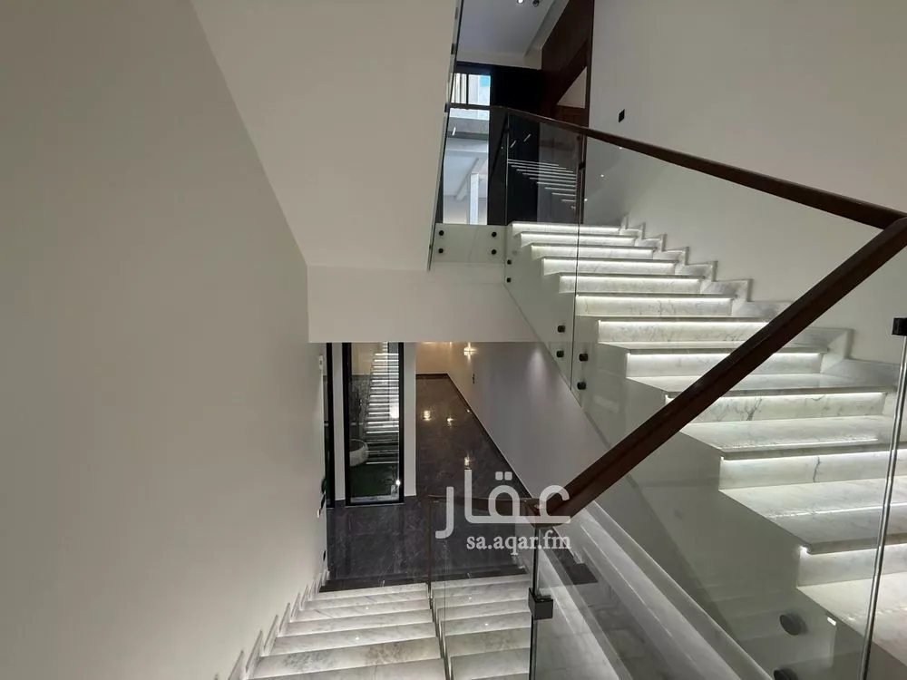 6 bedroom villa in Al Mahdiyyah 17