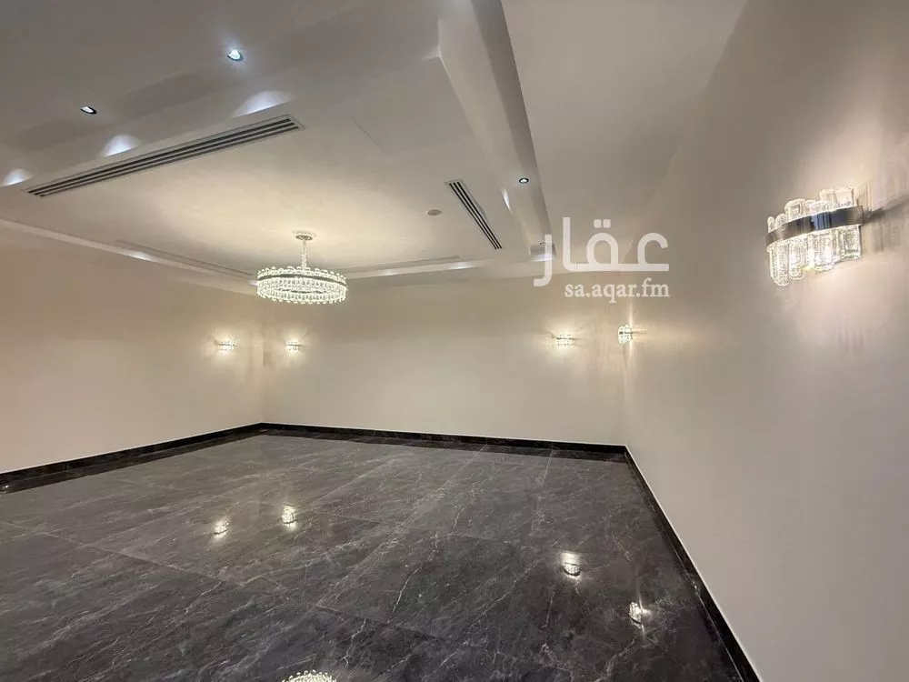 6 bedroom villa in Al Mahdiyyah 26