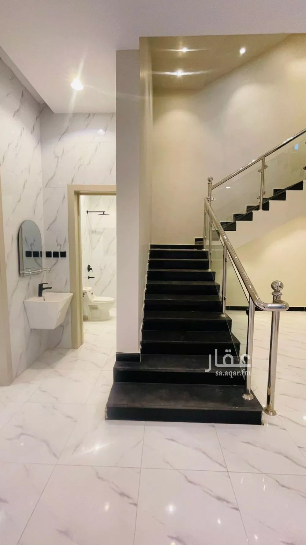 6 bedroom villa in Dhahrat Laban 16