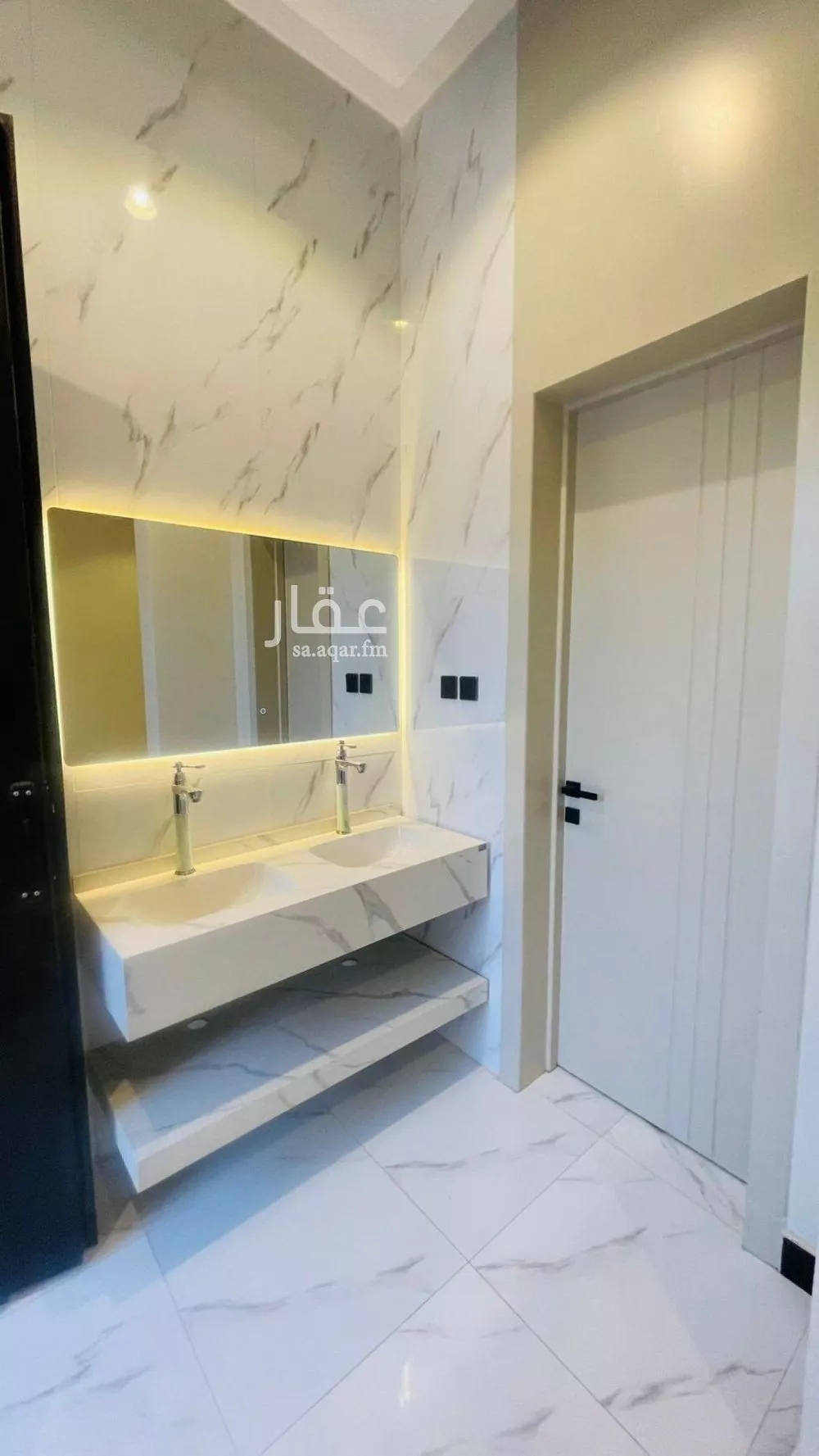 6 bedroom villa in Dhahrat Laban 3