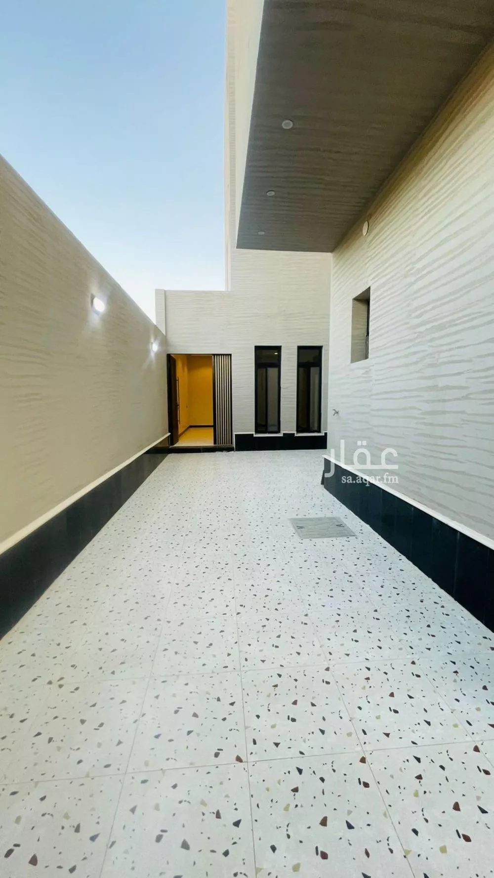 6 bedroom villa in Dhahrat Laban 5