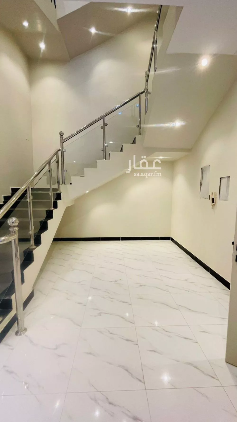 6 bedroom villa in Dhahrat Laban 8